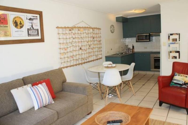 Cossies By The Sea Aparthotel Byron Bay Ngoại thất bức ảnh