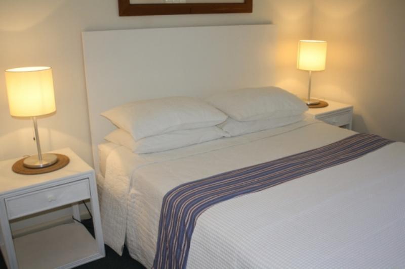 Cossies By The Sea Aparthotel Byron Bay Ngoại thất bức ảnh
