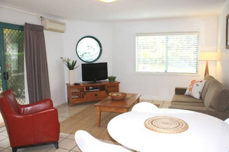 Cossies By The Sea Aparthotel Byron Bay Ngoại thất bức ảnh