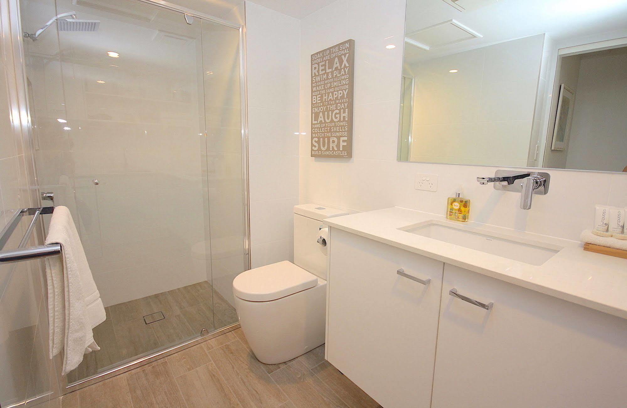 Cossies By The Sea Aparthotel Byron Bay Ngoại thất bức ảnh